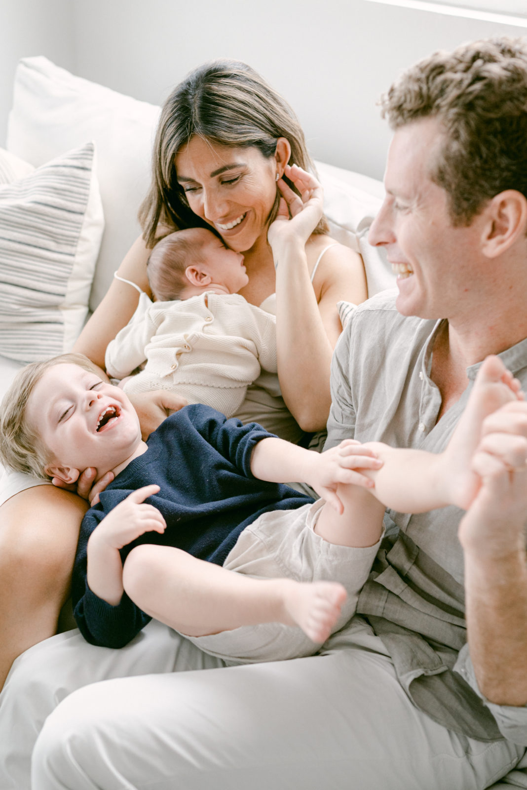 Lifestyle newborn sessions are all about love and laughter