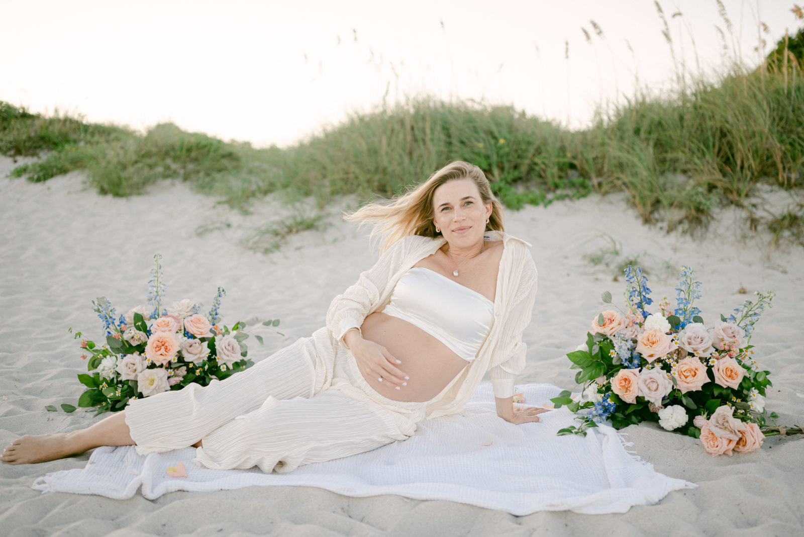 Flower design in Key Biscayne during a maternity photoshoot