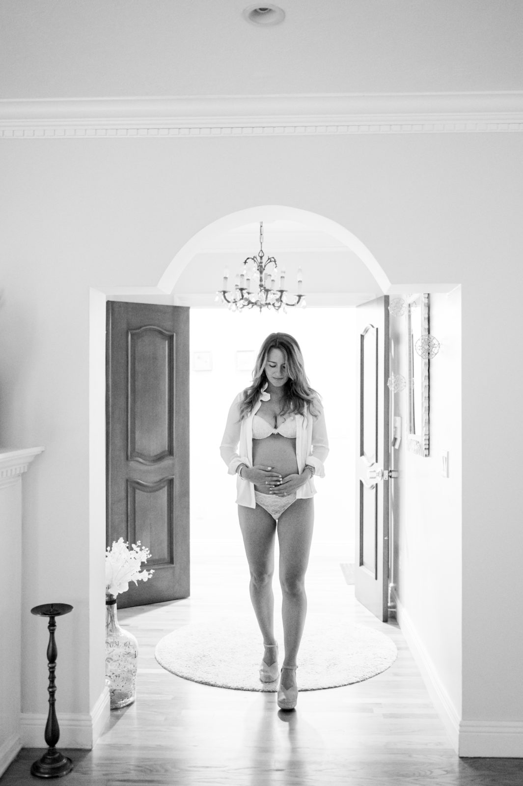 At home maternity photos | Coral Gables