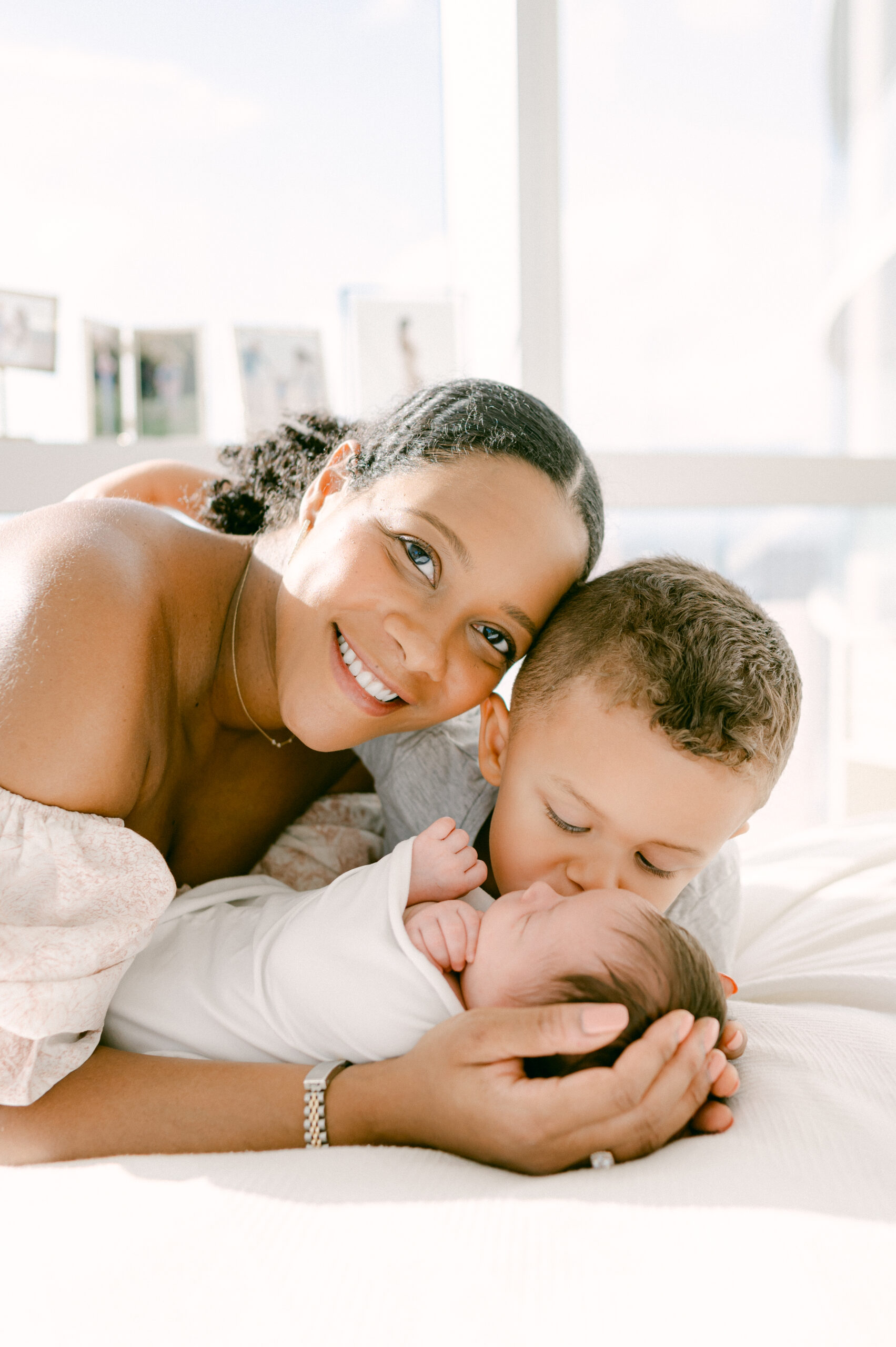 Miami's Newborn Photoshoot Checklist for Happy Parents