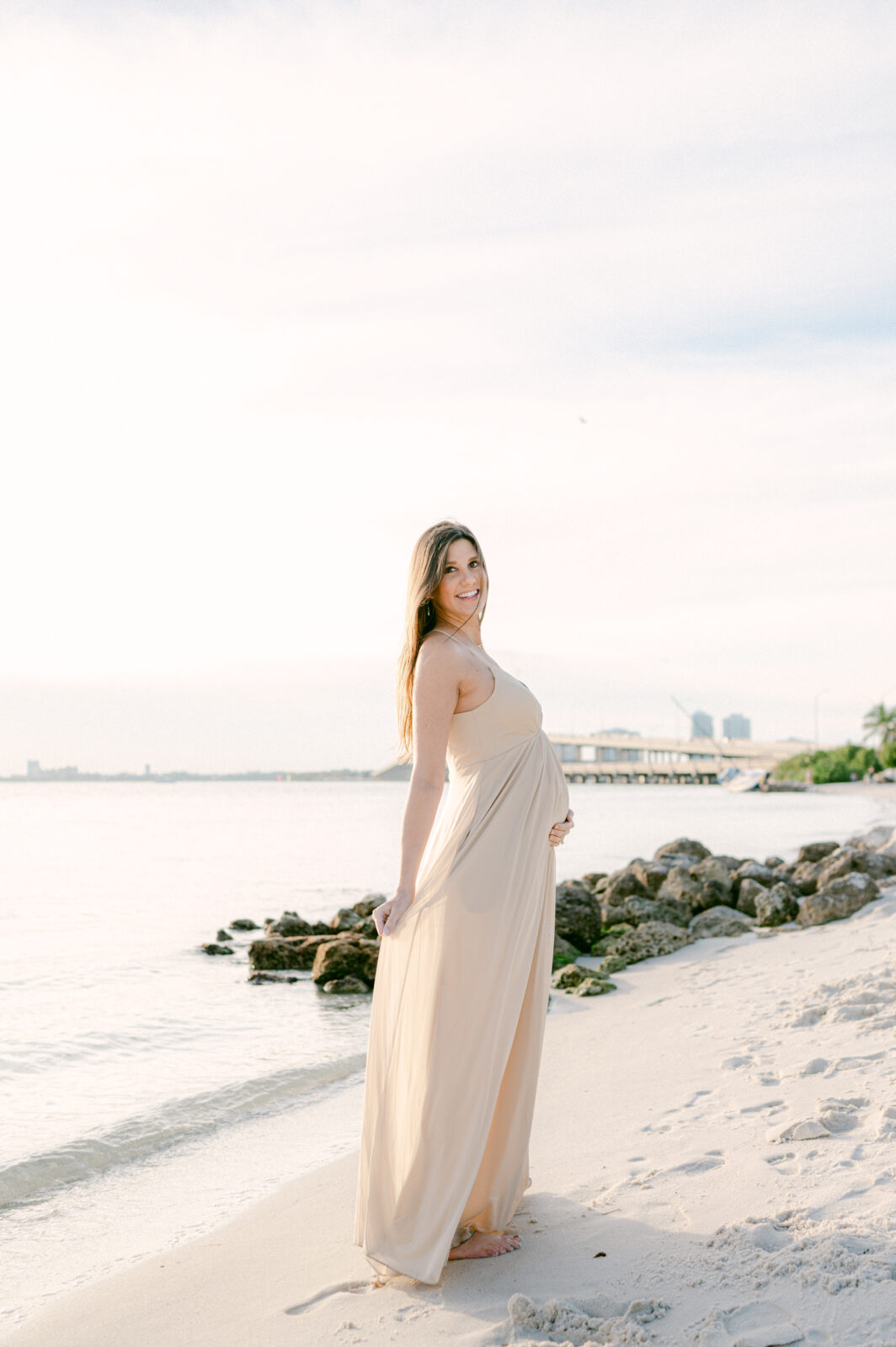 Maternity photos in Miami